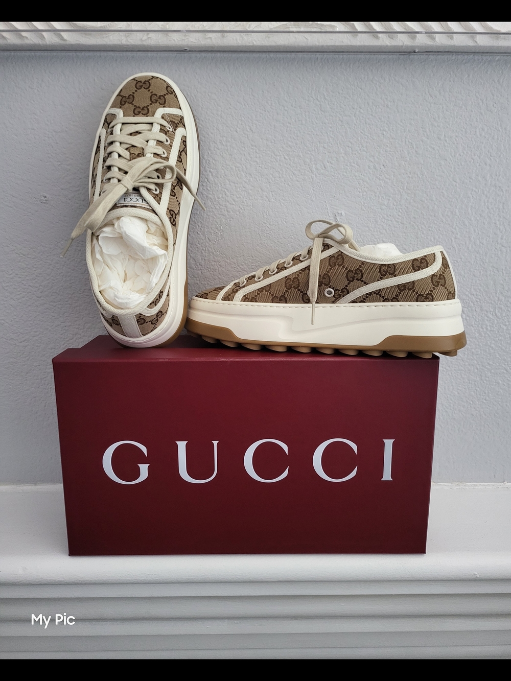 Gucci Women's Beige GG Canvas Platform Tennis Sneaker - Picture 2 of 7